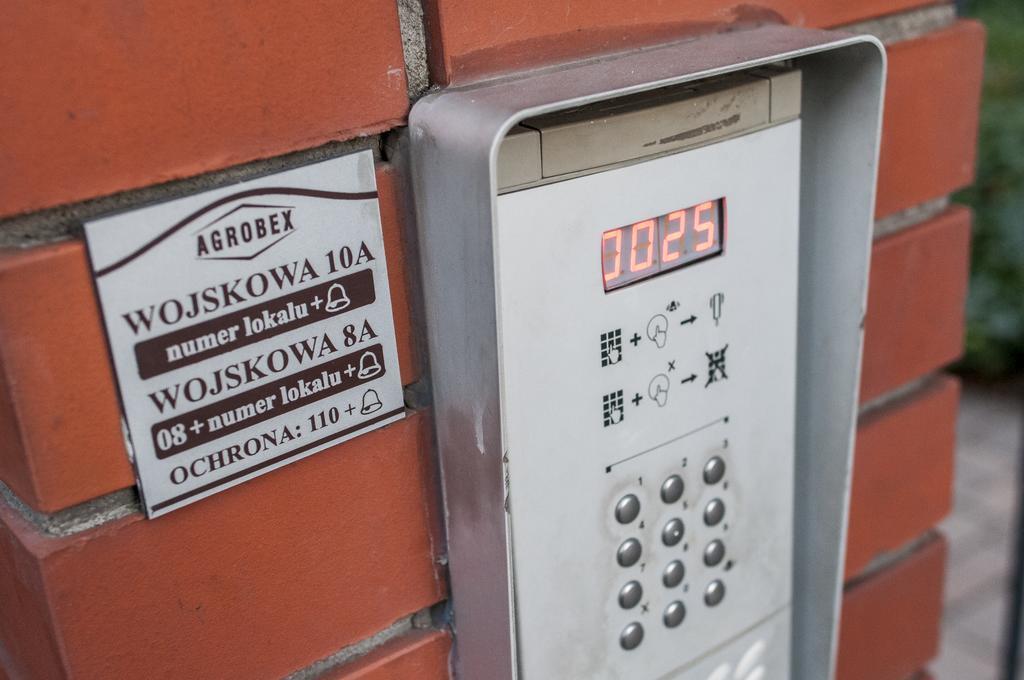 Ferienwohnung Apartament Przy City Parku Posen Exterior foto