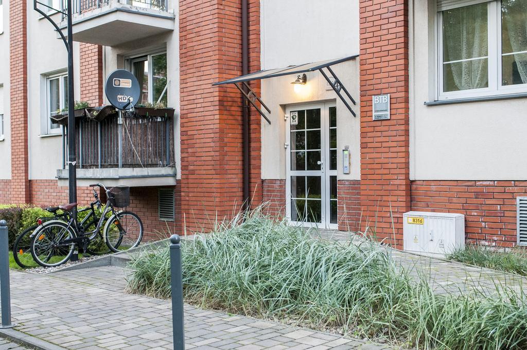 Ferienwohnung Apartament Przy City Parku Posen Exterior foto