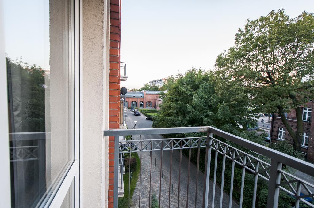 Ferienwohnung Apartament Przy City Parku Posen Exterior foto