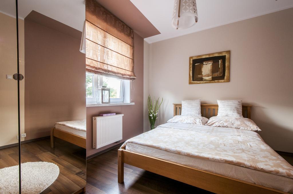 Ferienwohnung Apartament Przy City Parku Posen Exterior foto